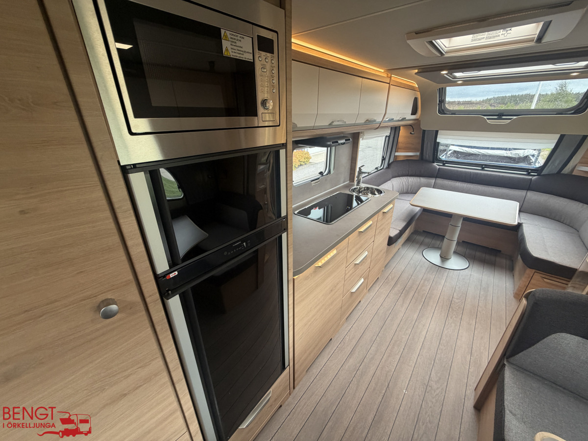 Knaus SÜDWIND BLACK SELECTION 650 UDF KAMPANJ, bild 20 av 25