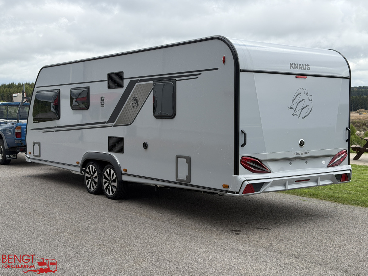 Knaus SÜDWIND BLACK SELECTION 650 UDF KAMPANJ, bild 4 av 25