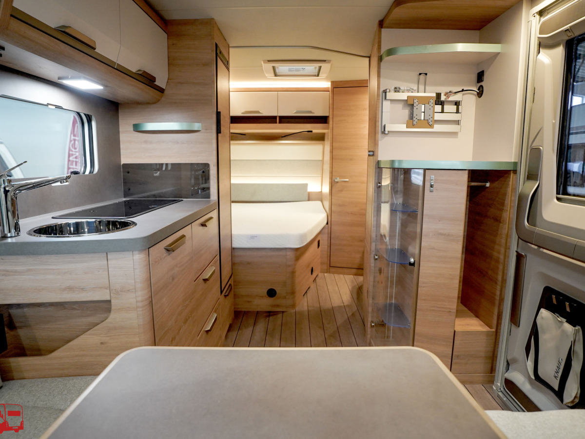 Knaus SÜDWIND BLACK SELECTION 500 FU KAMPANJ, bild 14 av 28