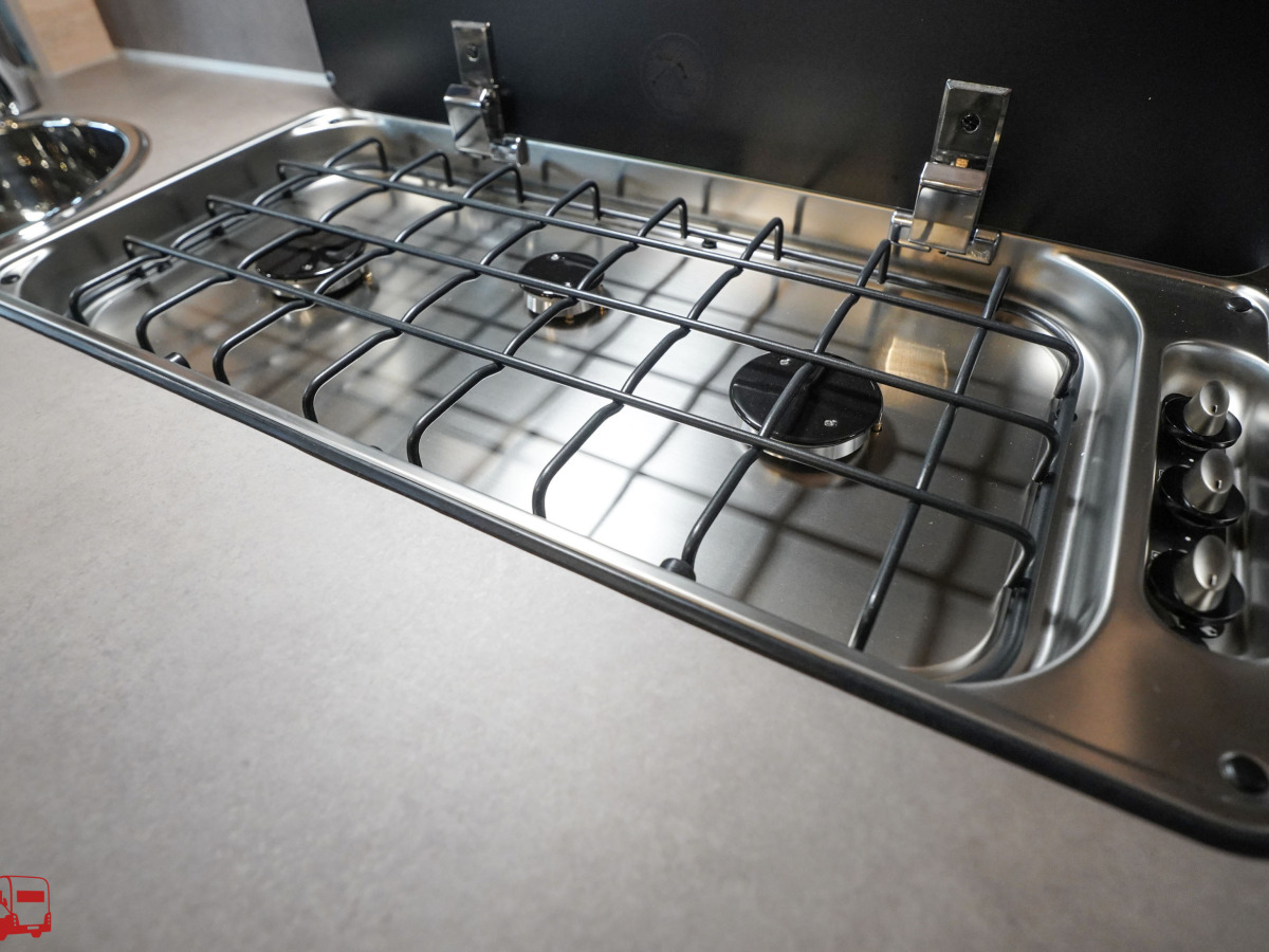 Knaus SÜDWIND BLACK SELECTION 500 FU KAMPANJ, bild 17 av 28