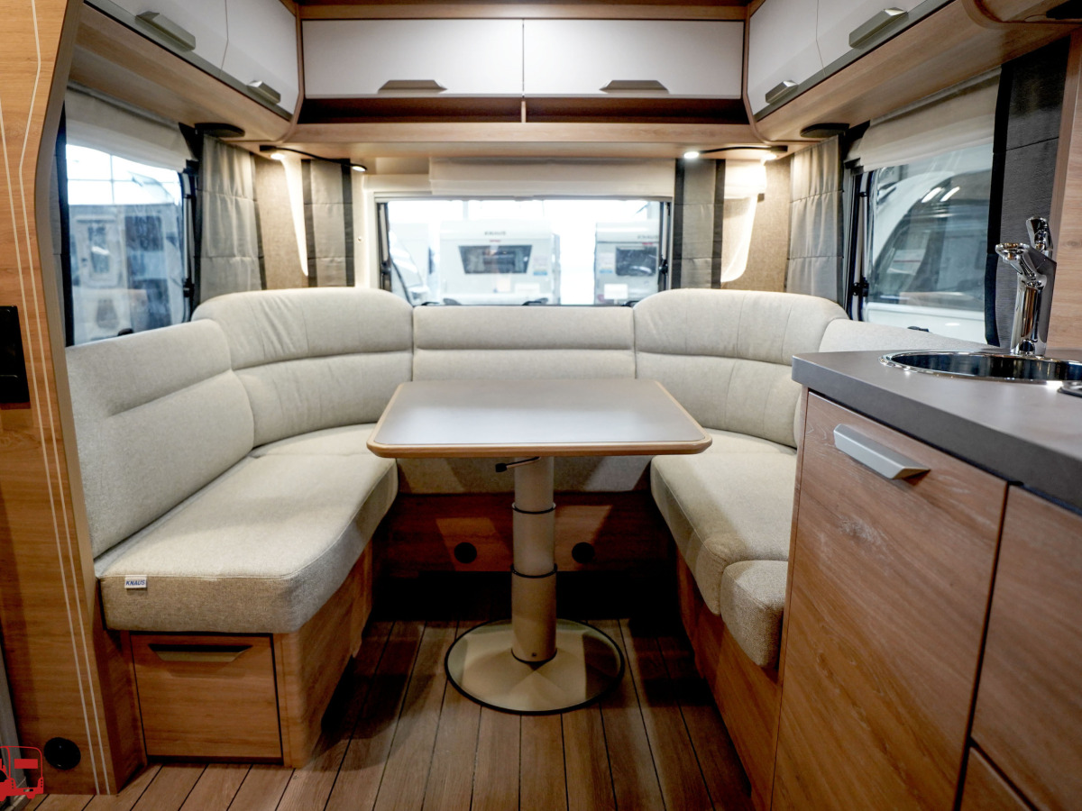 Knaus SÜDWIND BLACK SELECTION 500 FU KAMPANJ, bild 23 av 28