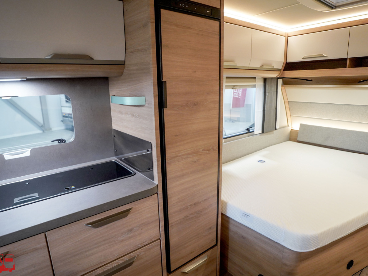 Knaus SÜDWIND BLACK SELECTION 500 FU KAMPANJ, bild 26 av 28
