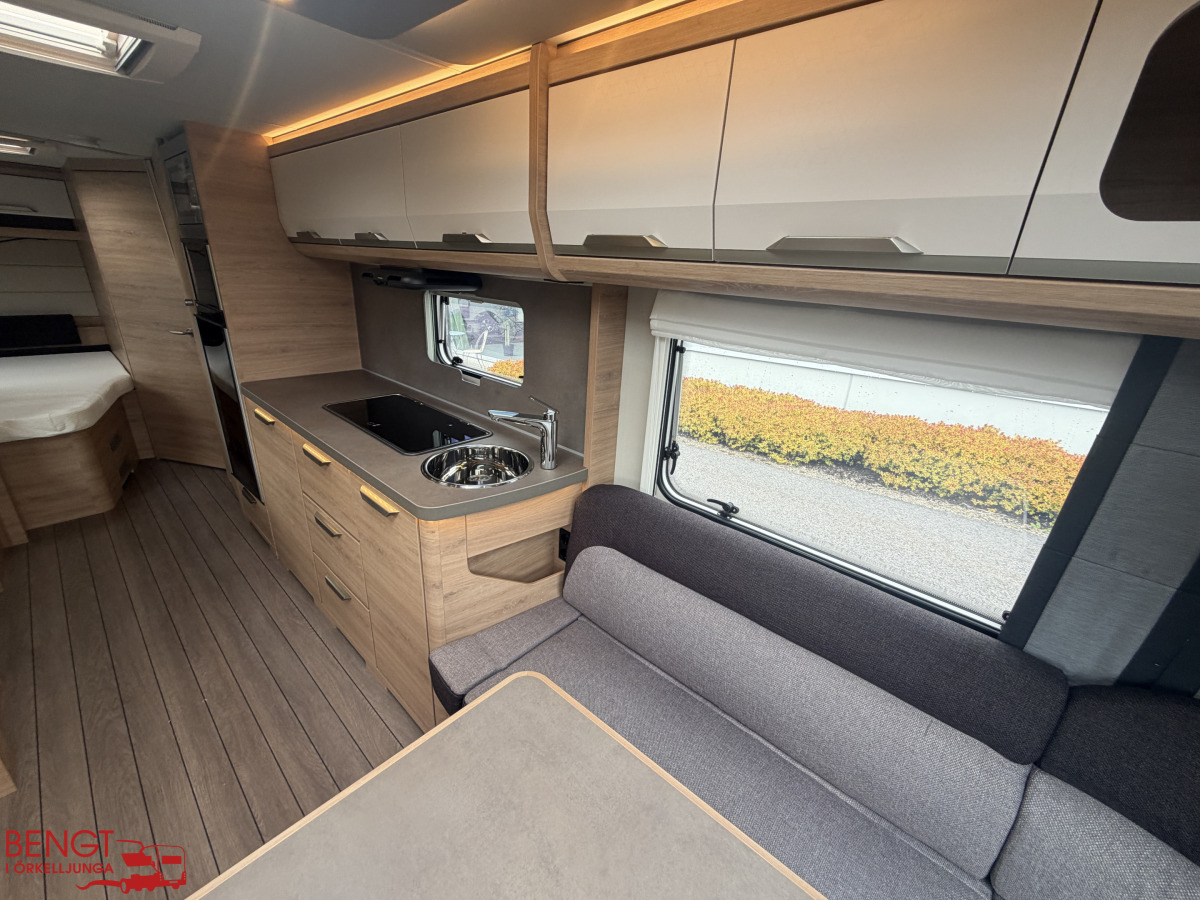 Knaus SÜDWIND BLACK SELECTION 650 UDF KAMPANJ, bild 9 av 25