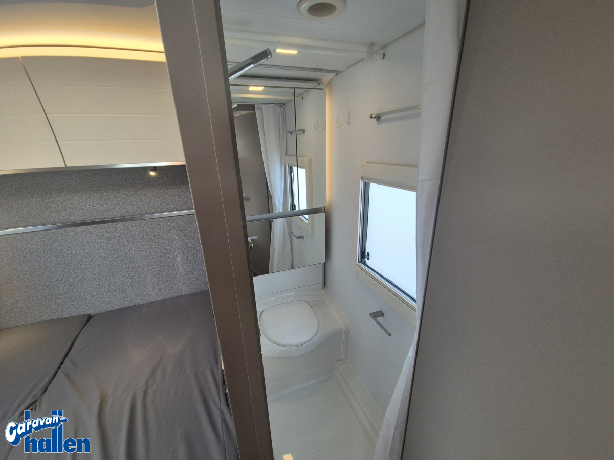 Adria Alpina 583 LP, bild 16 av 21