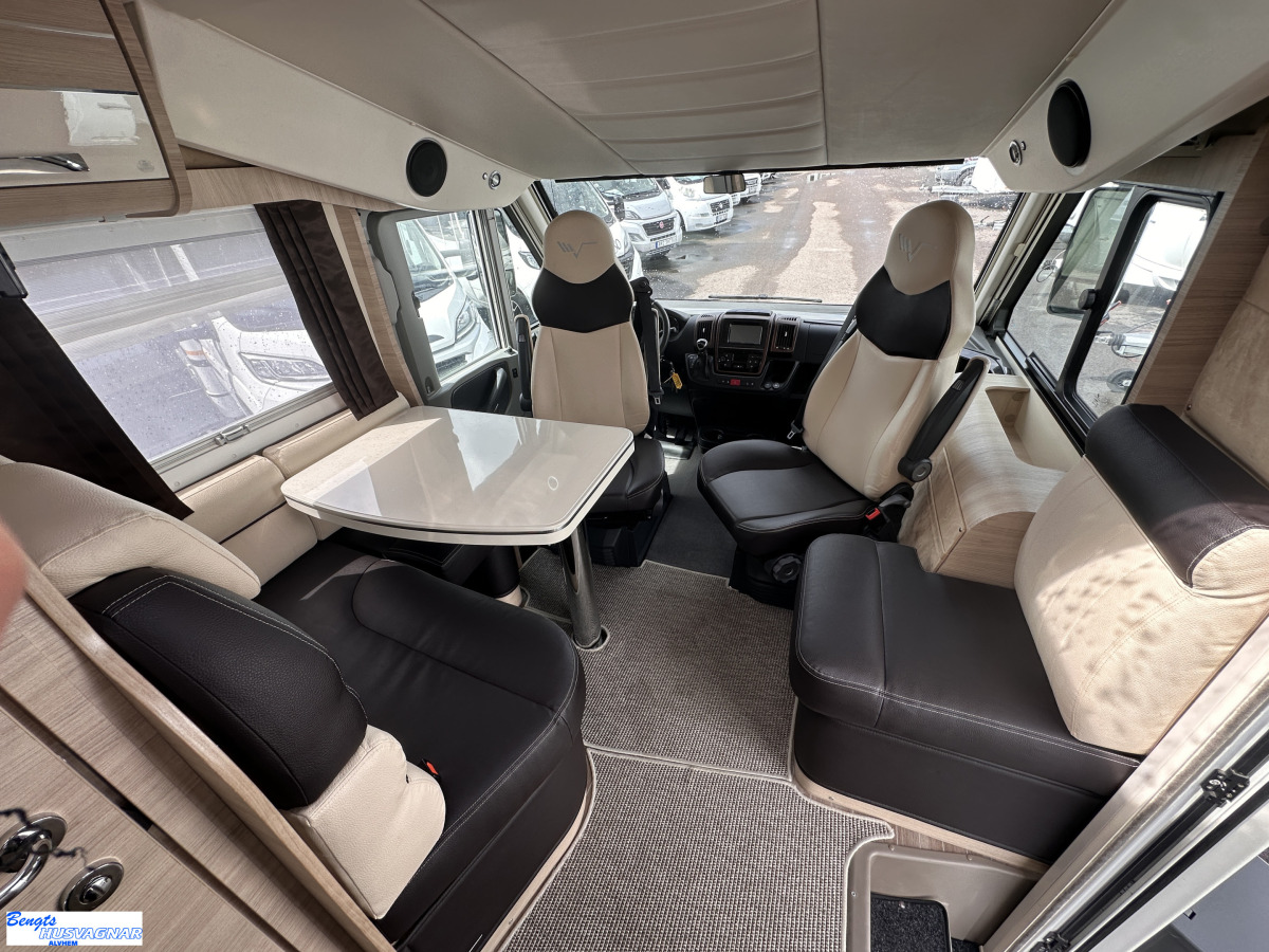 Mobilvetta K-YACHT 80 TEKNO LINE SOFFA BAK VÄLUTRUSTAD, bild 7 av 27