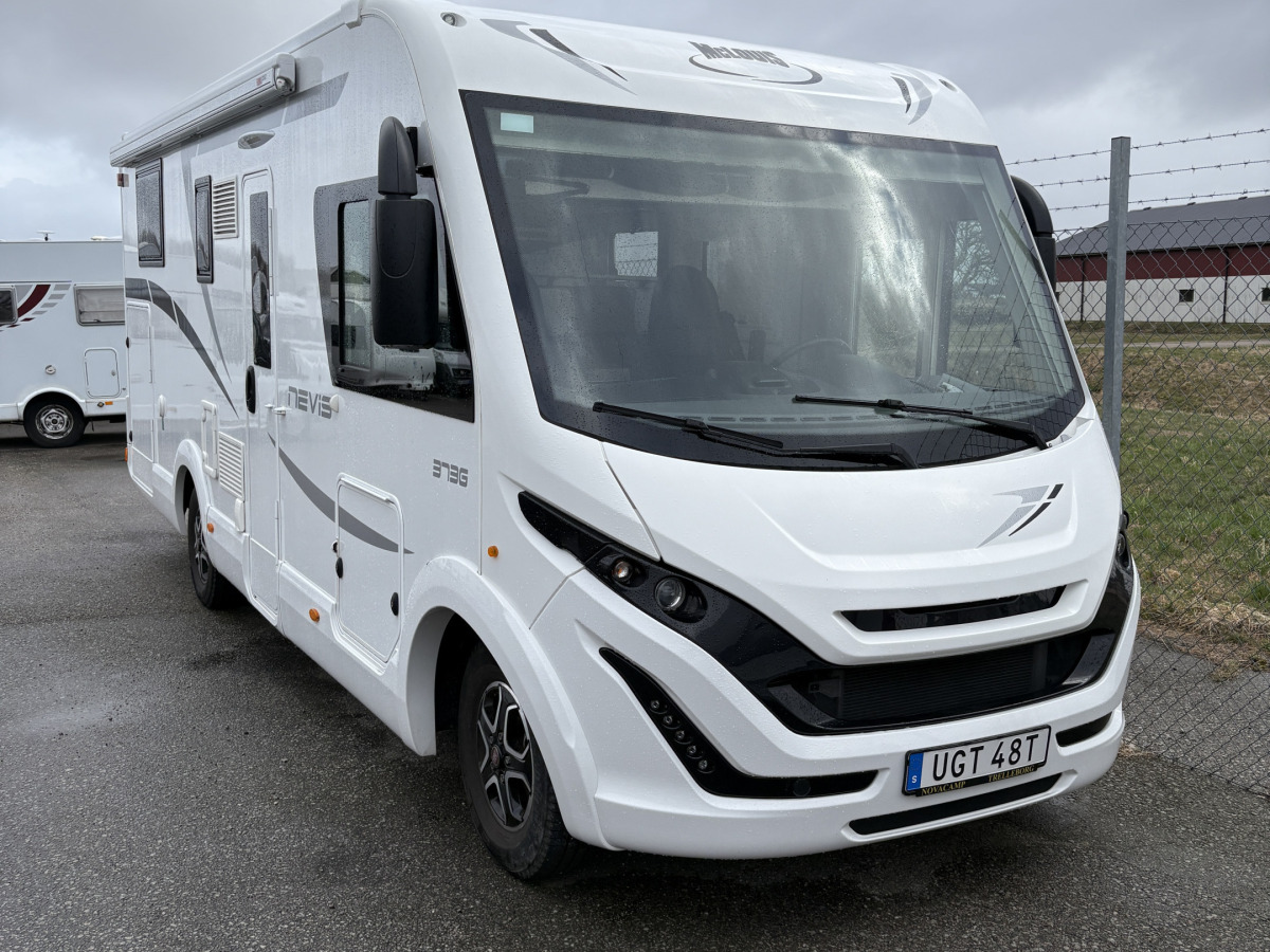 McLouis NEVIS 373 (Långbädd kamrem och oljeservice innan leverans), bild 1 av 12