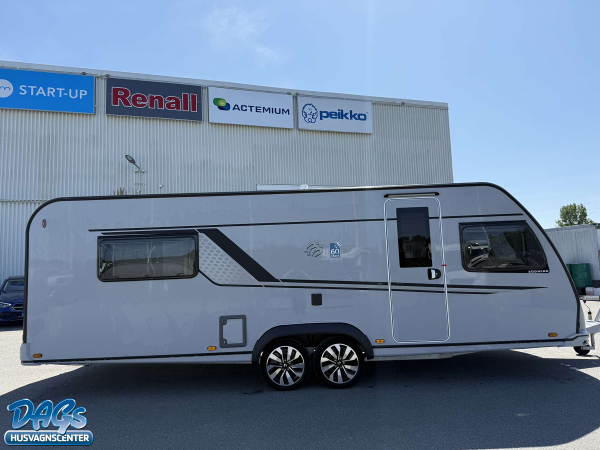 Knaus Südwind 650 UX DEMOUTFÖRSÄLJNING, bild 3 av 23