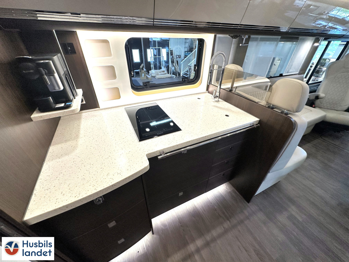 Morelo Grand Empire 110 GSB - Mercedes, bild 12 av 17
