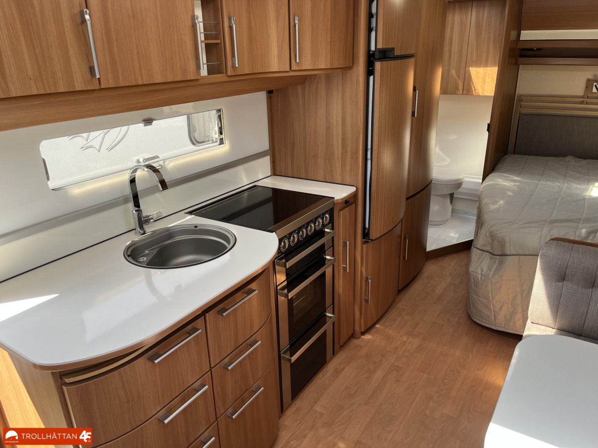 KABE ROYAL 720 GXL KS. *ALDE / Mover / Förtält*, bild 7 av 20