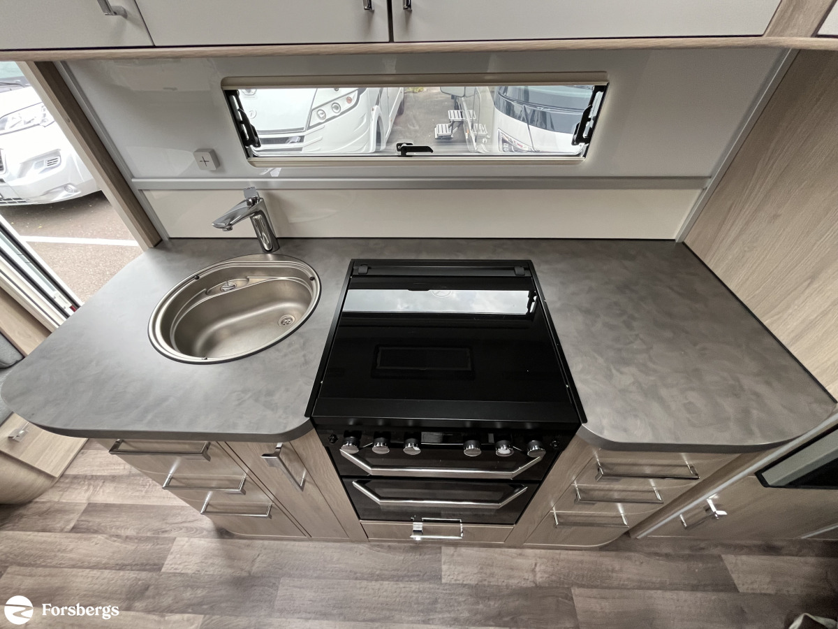 KABE Royal 740 GXL KS inkl. förtält - 3.95 ränta utökad garanti, bild 7 av 21