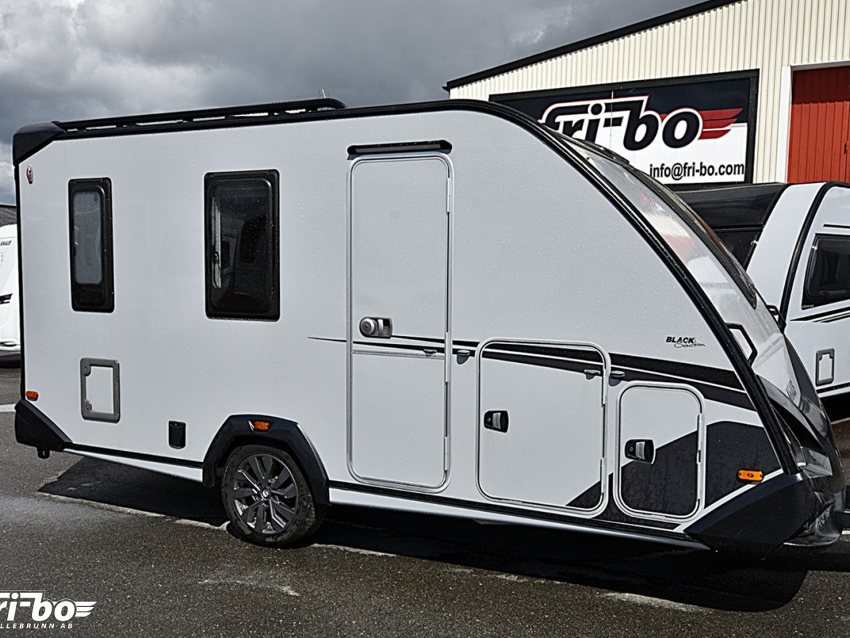 Knaus 480 QL Sport Fun Black Selection, Dubbelbädd, bild 2 av 22