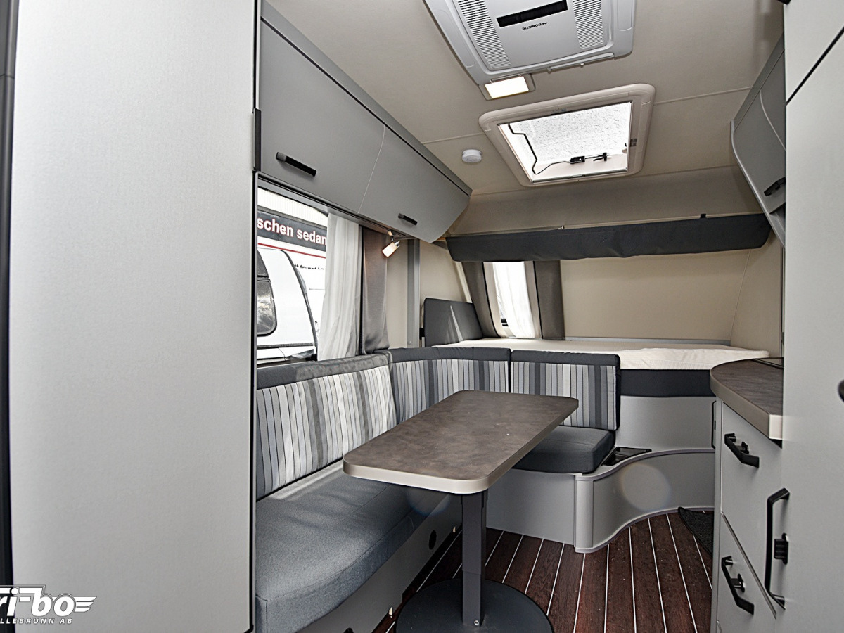 Knaus 480 QL Sport Fun Black Selection, Dubbelbädd, bild 13 av 22