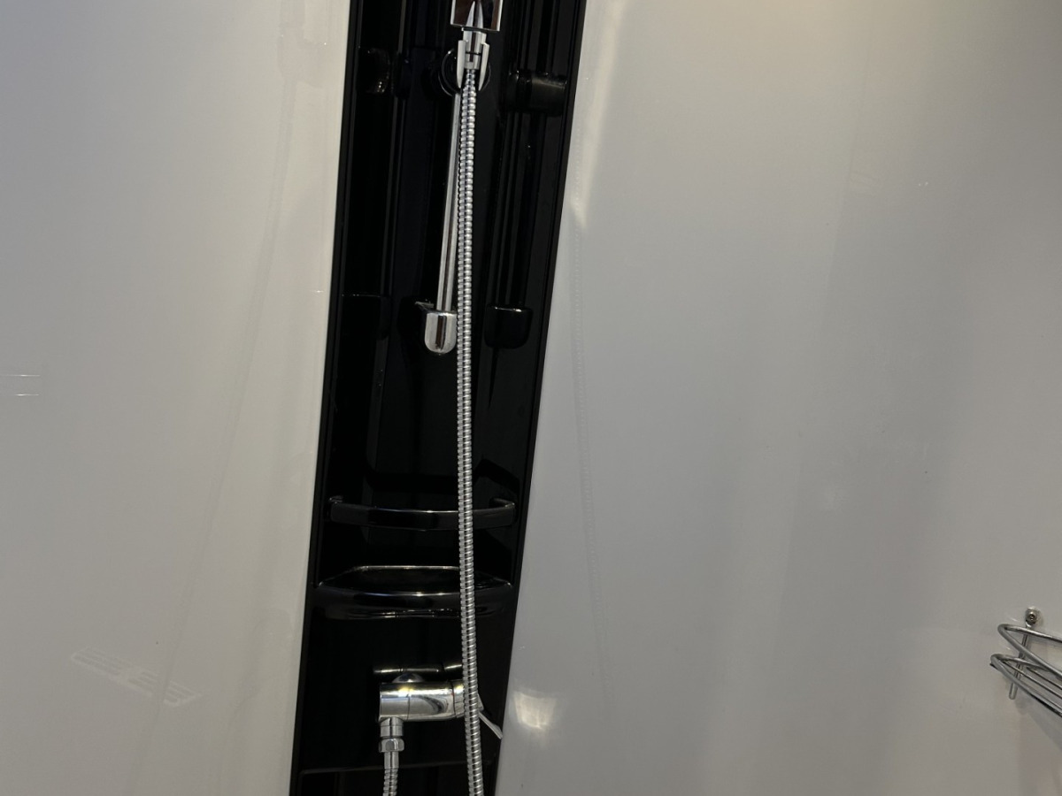 LMC I 710, bild 16 av 21