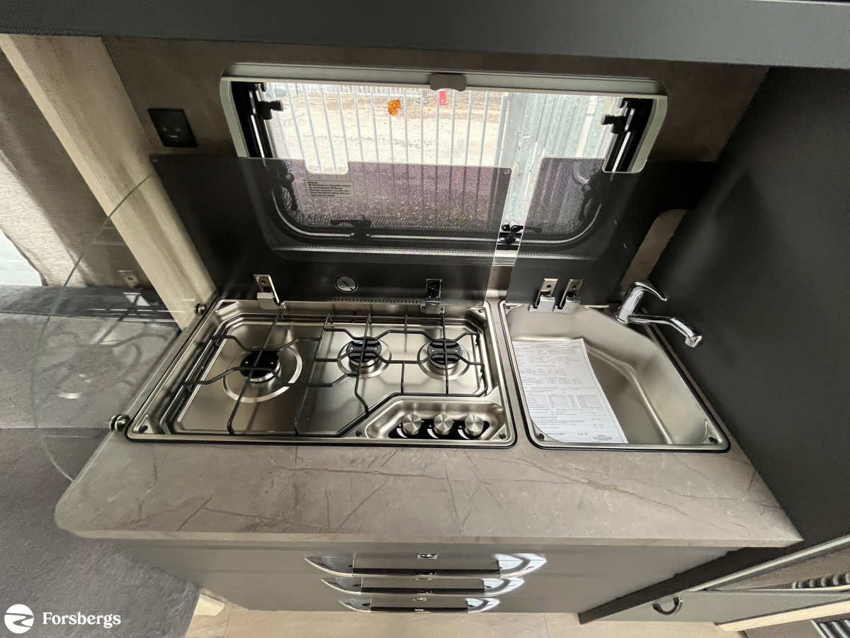 Hobby 515 UHL De Luxe Taksäng / Långbädd, bild 14 av 23