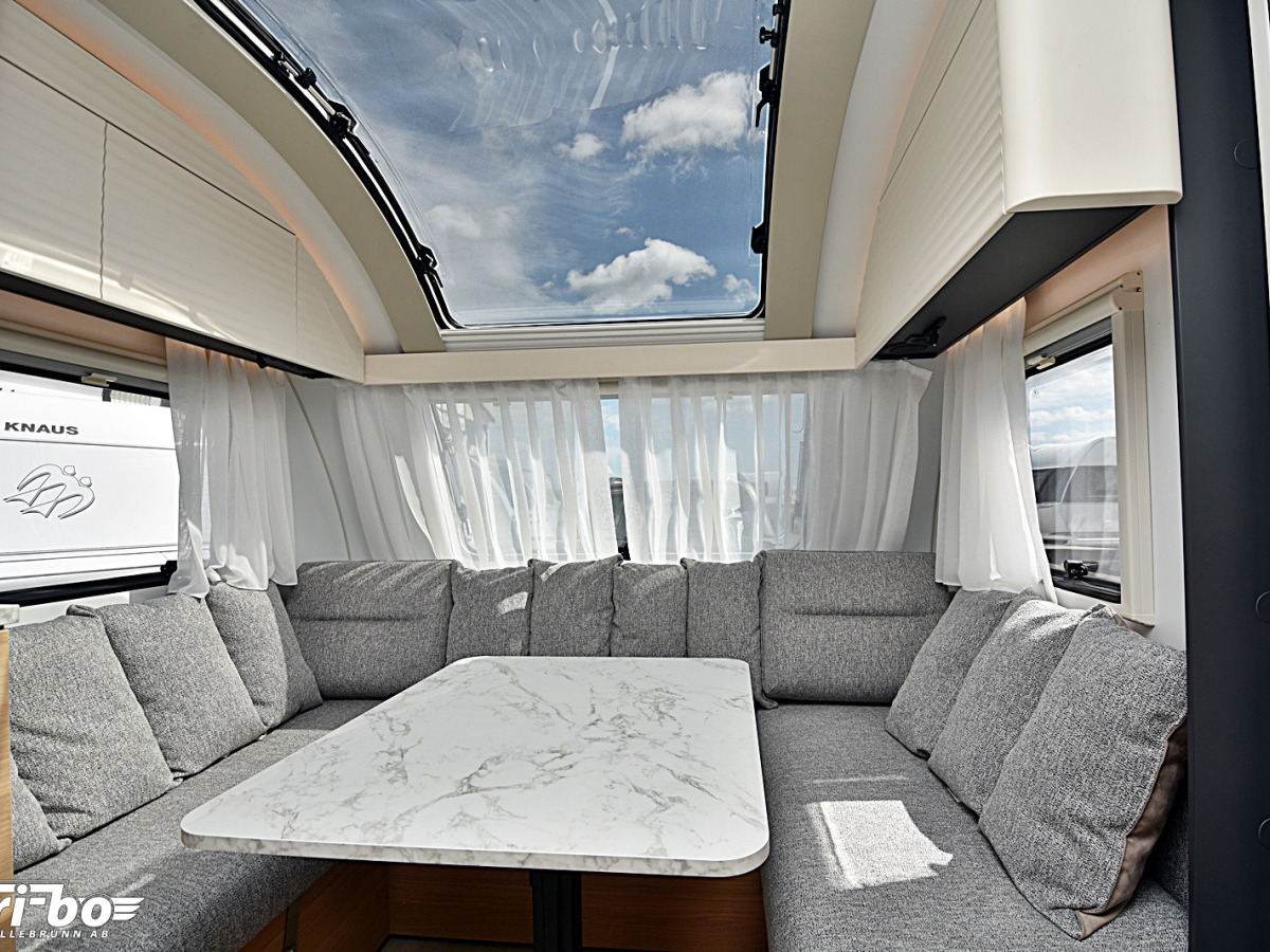 Adria 532 UL Adora, Långbäddar, bild 25 av 30