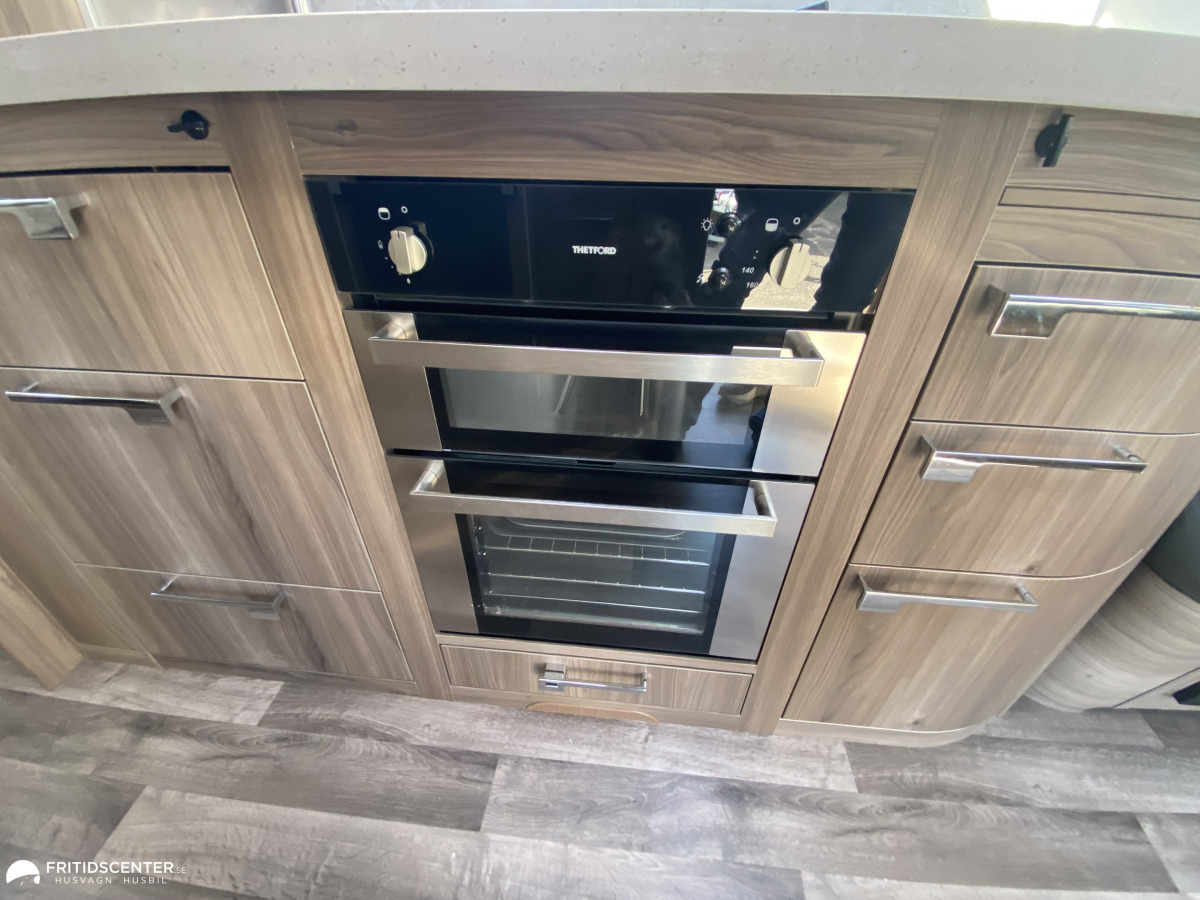 KABE IMPERIAL 780 TDL KS *AC / Mover / Thule Markis* Ränta 3.95, bild 13 av 24