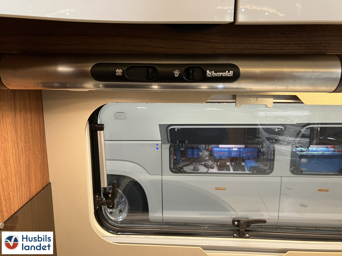 Frankia 840 FD / AC bodel / Hydr.stödben / Alde, bild 13 av 22