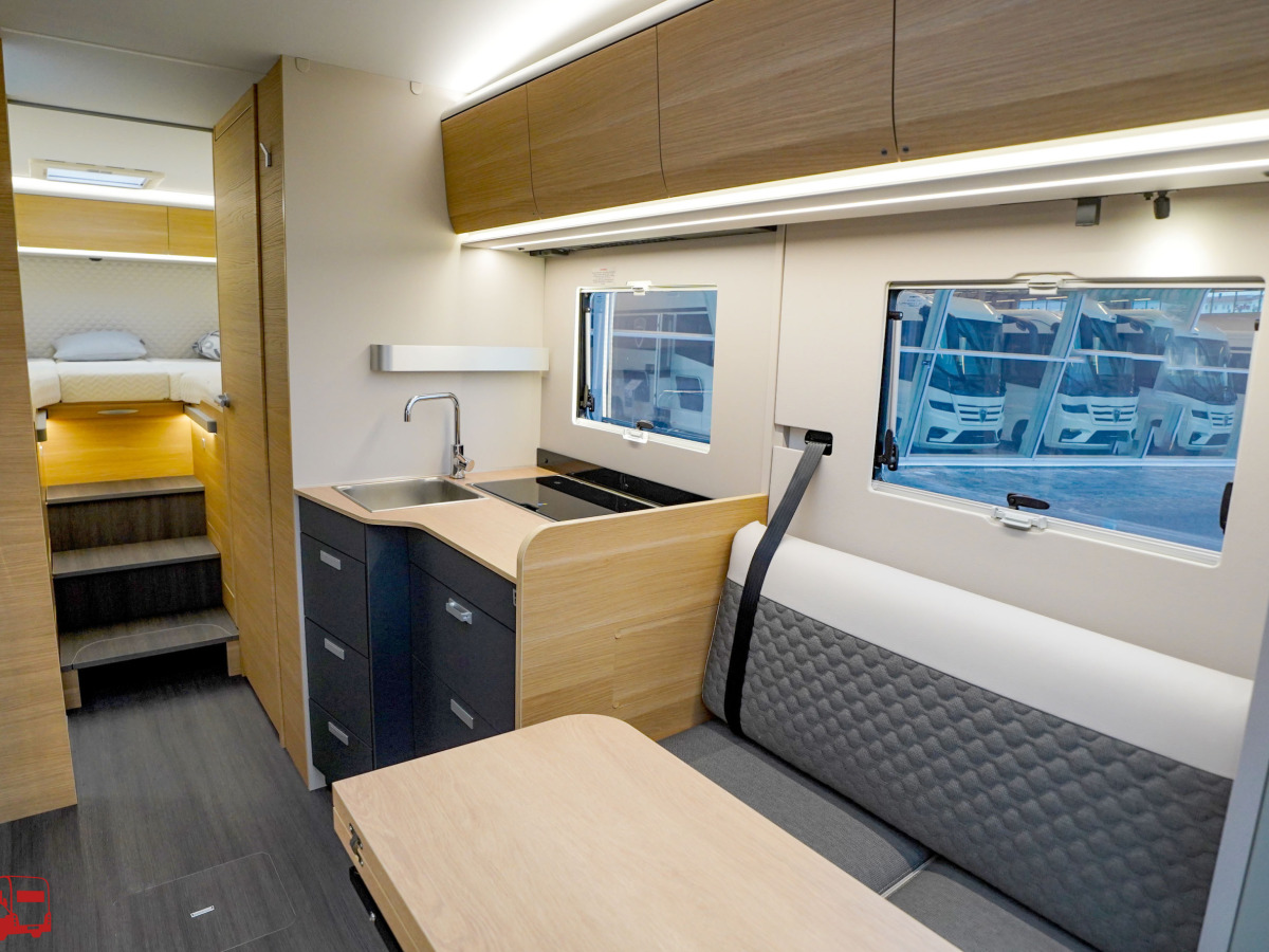 Adria CORAL 670 DL 60Y KAMPANJ - Fiat MultiJet3 140HP (103kW) HD 35L, bild 8 av 40