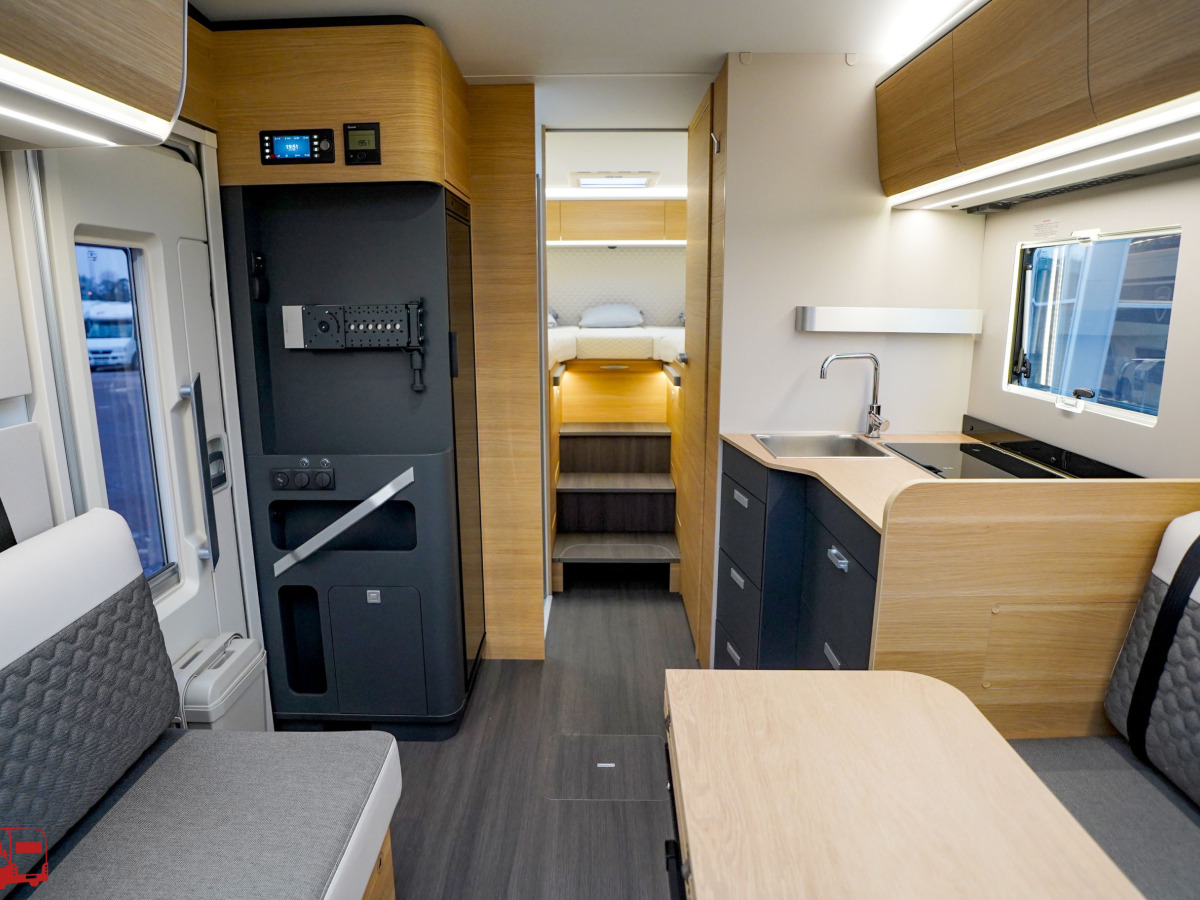 Adria CORAL 670 DL 60Y KAMPANJ - Fiat MultiJet3 140HP (103kW) HD 35L, bild 9 av 40