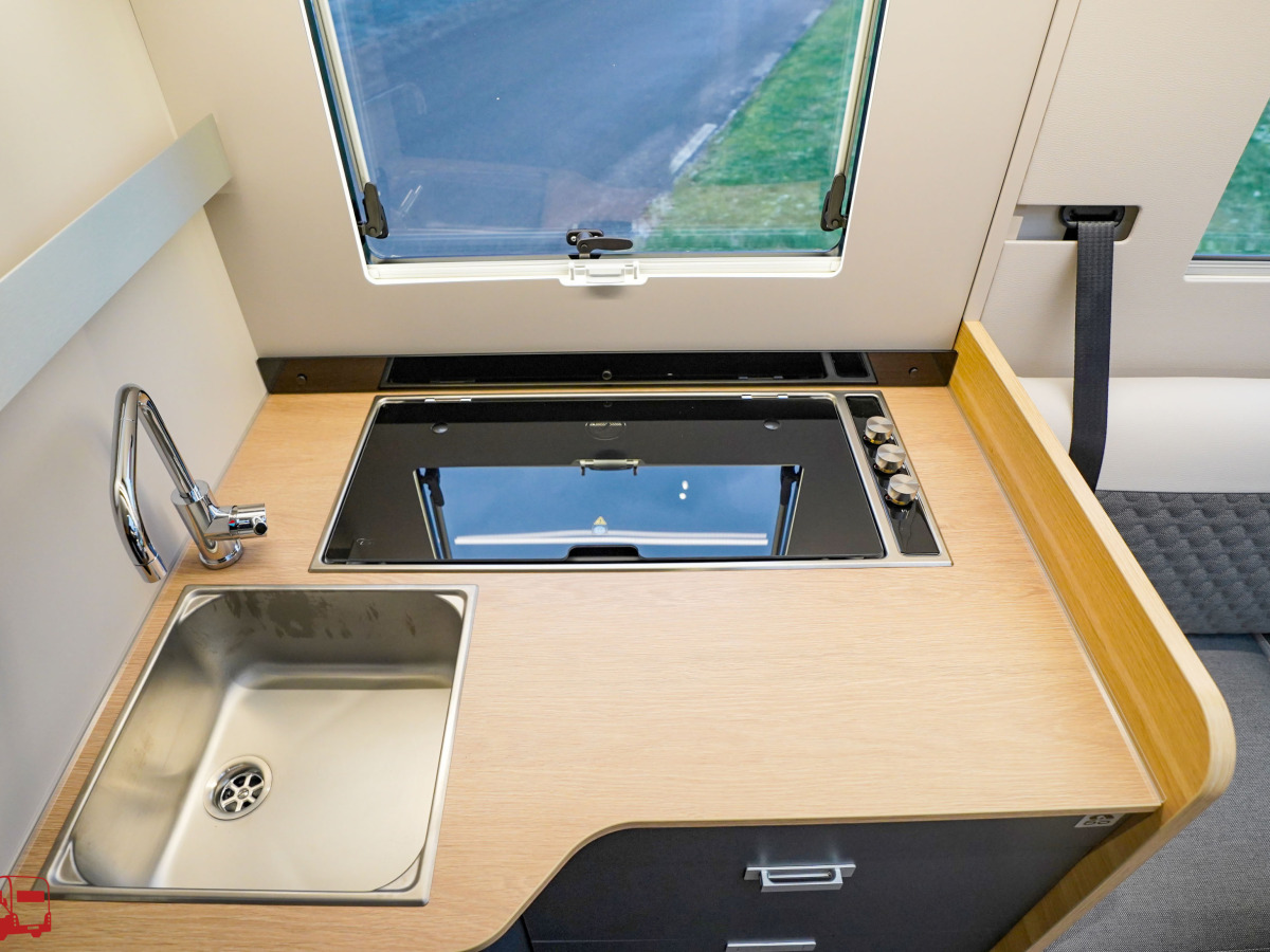 Adria CORAL 670 DL 60Y KAMPANJ - Fiat MultiJet3 140HP (103kW) HD 35L, bild 11 av 40