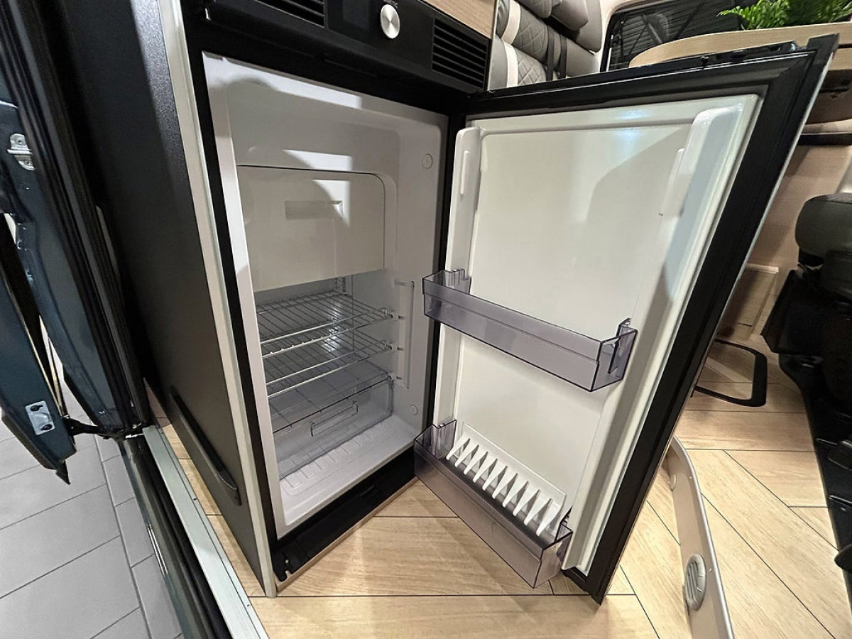 CHALLENGER V114S SPORT 540 lång AUTOMAT ADAPTIV FARTHÅLLARE, bild 11 av 30