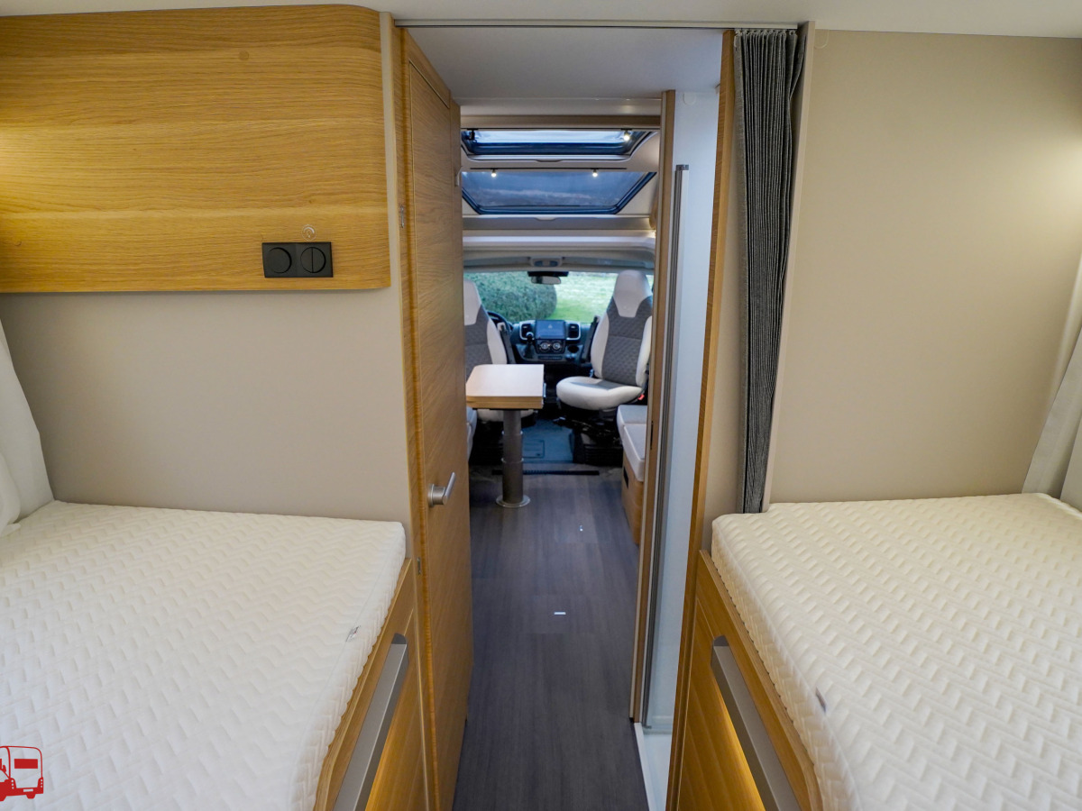 Adria CORAL 670 DL 60Y KAMPANJ - Fiat MultiJet3 140HP (103kW) HD 35L, bild 16 av 40