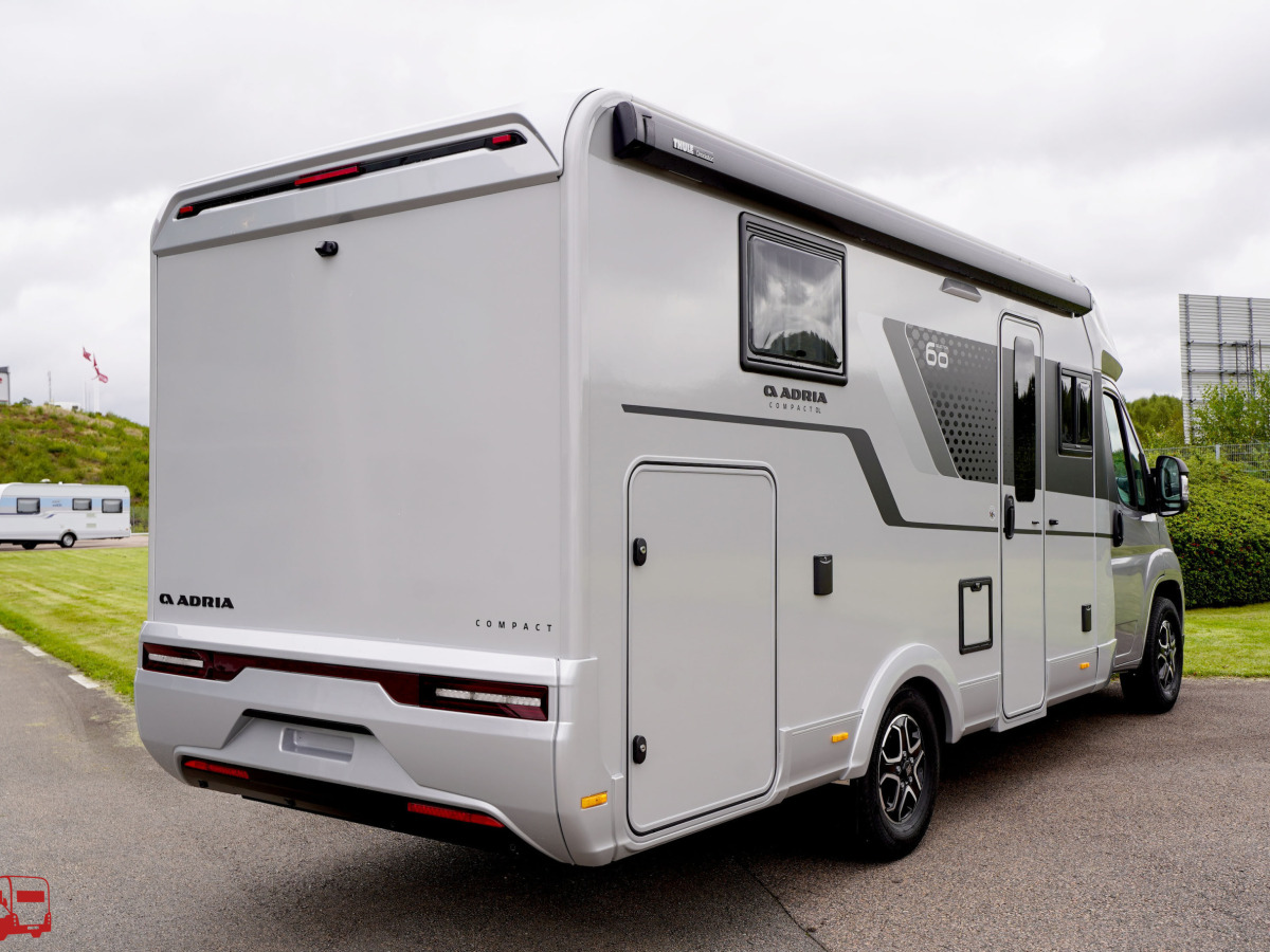 Adria Compact DL 60Y KAMPANJ - Fiat MultiJet3 140HP (103kW) 35L, bild 24 av 39