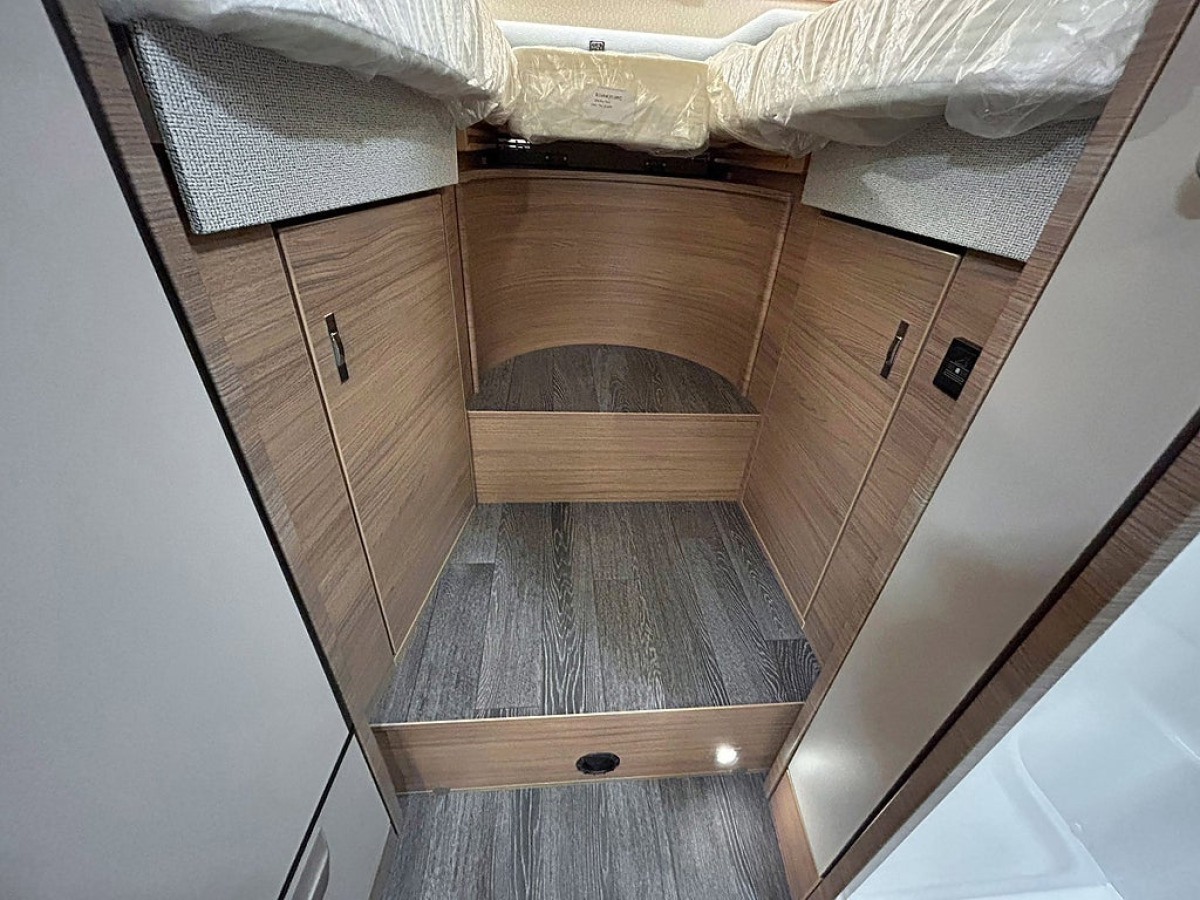 Knaus VAN TI VANSATION 650 MEG AUTOMAT ADAPTIV FARTHÅLLARE, bild 22 av 34