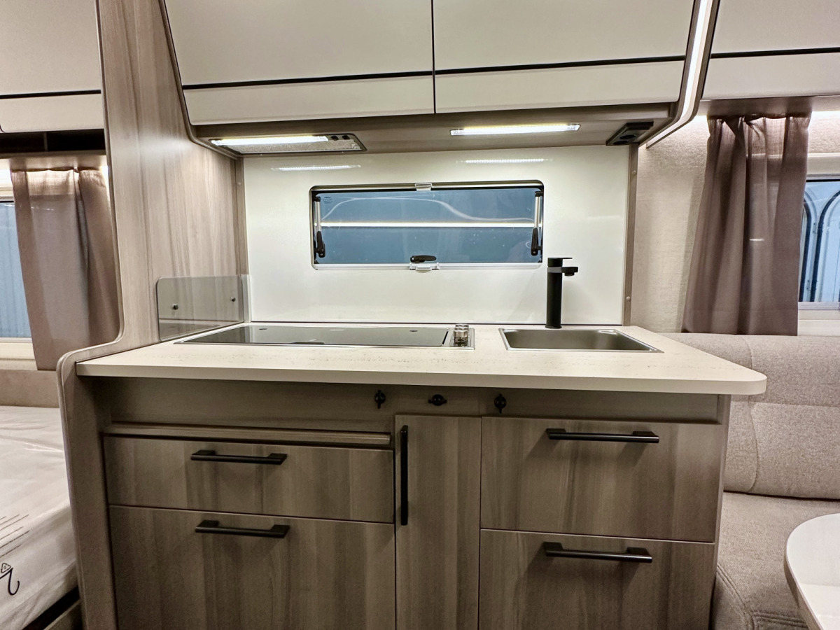 KABE ESTATE 660 DGDL KS, bild 8 av 16