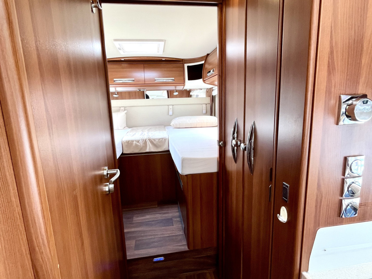 Carthago CHIC E-LINE I 51 - PREMIUMBIL MED HYDRAULBEN / KAMPANJ RÄNTA 3.95 24 MÅN FRAGUS GARANTI, bild 9 av 18