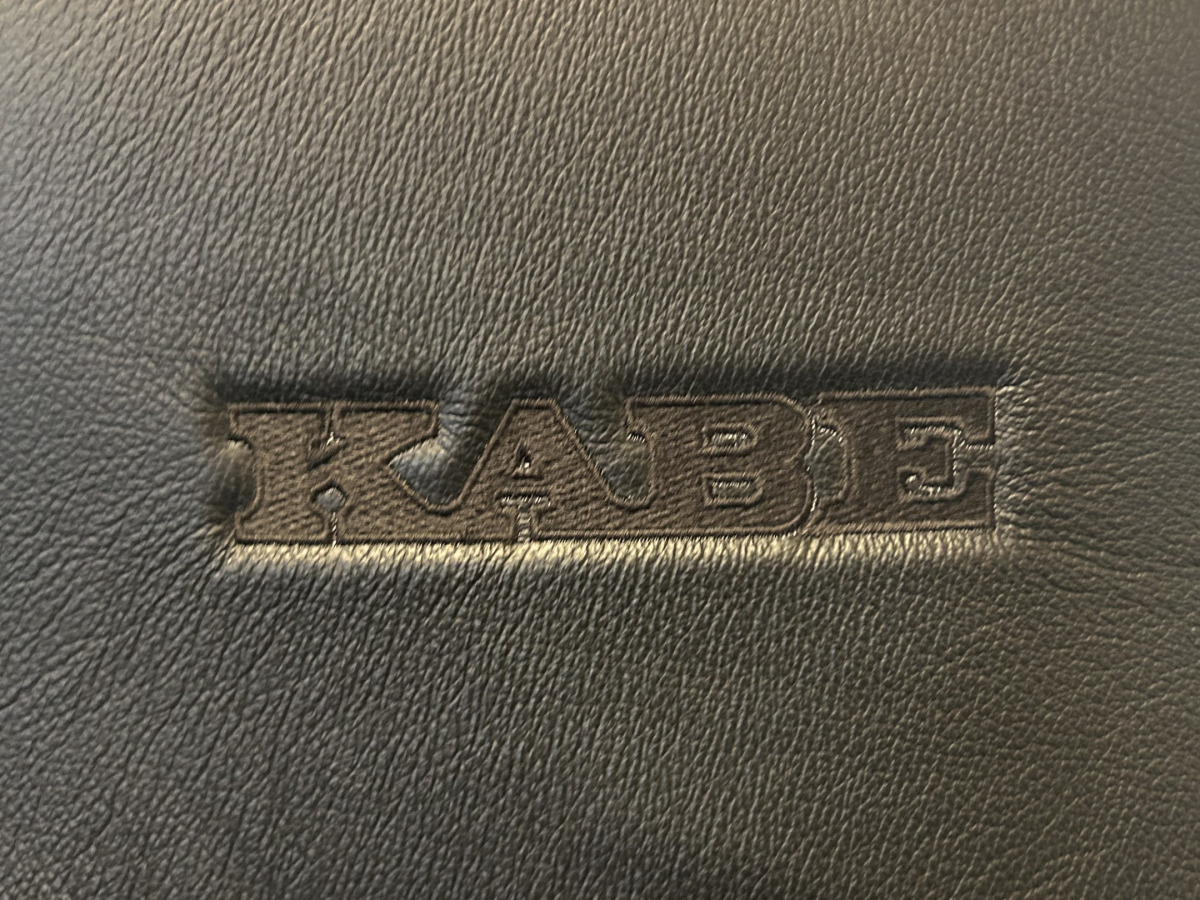 KABE TM I 910 / Hydrauliska stödben / Solcell / AC bodel / KOMPLETT BIL FÖR CAMPANDE ÅRET RUNT, bild 6 av 25