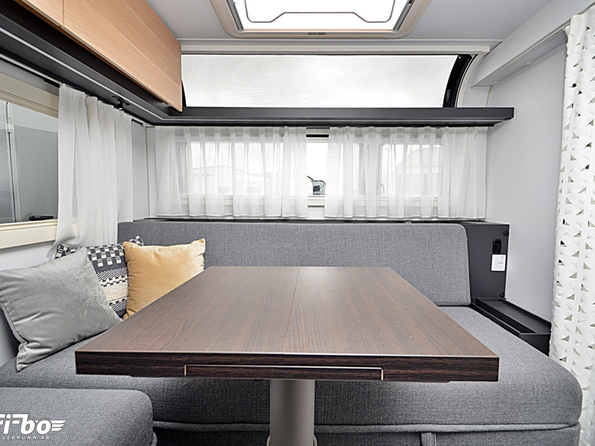 Adria 644 DP Astella, Queenbed, Dubbelbädd, bild 20 av 23
