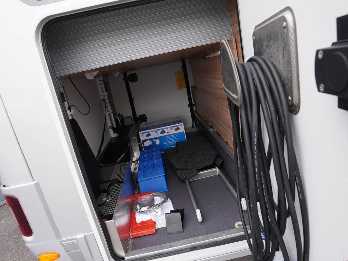 Adria SONIC SUPREME I 710DC,, bild 21 av 26