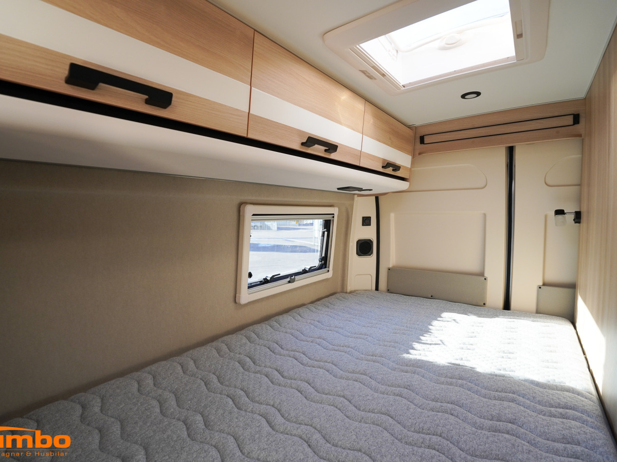 Dreamer D62 SELECT SAPHIR 180hk Automat 4250kg Artense 6EH, bild 13 av 15