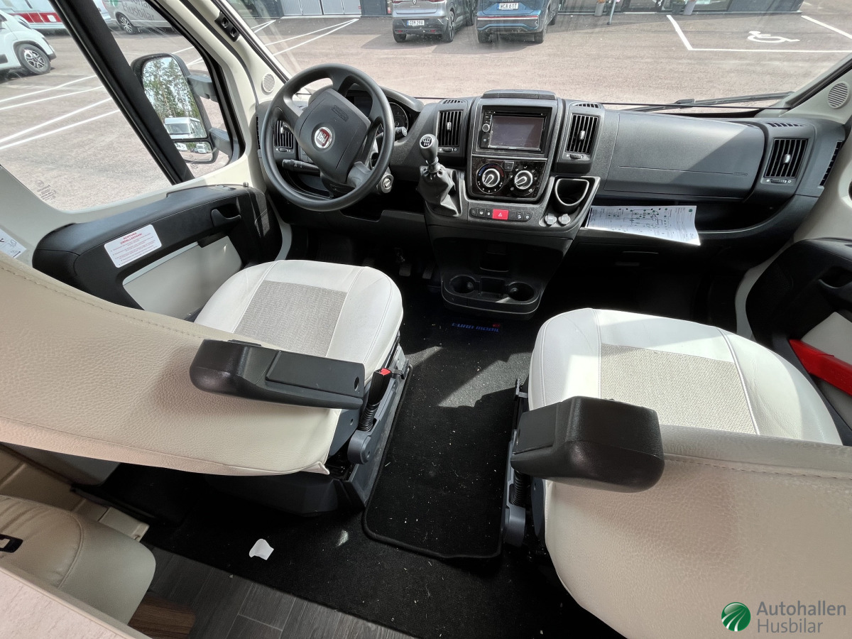 Eura Mobil PT 730 EB, bild 4 av 11