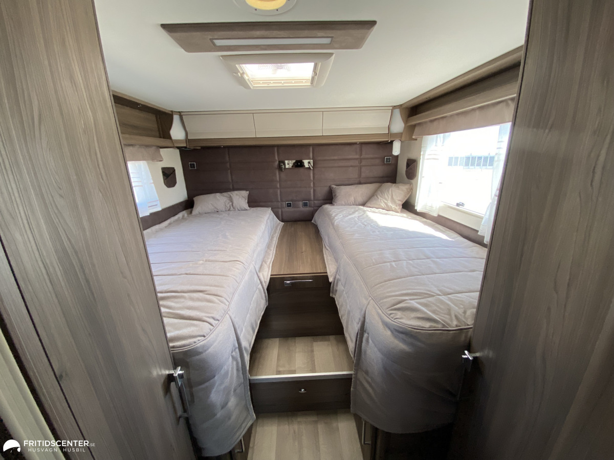 KABE Travel Master Imperial I 860 LGB *AC / Stödben / Cinderella*, bild 13 av 36