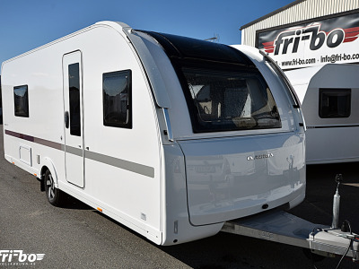 Adria 572 UT Adora, Långbäddar