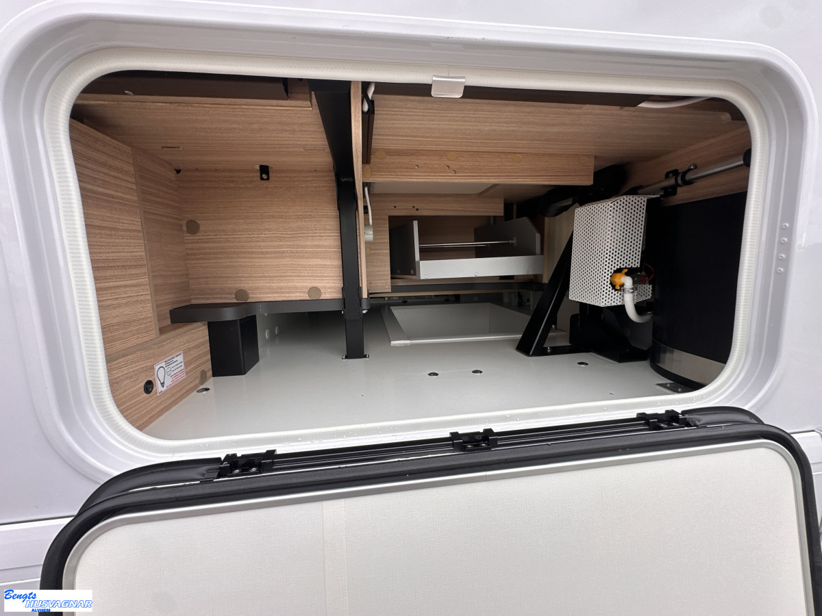 Malibu I 470 Comfort 4,2t NYHET ALDE DUBBELGOLV PREMIUMBIL, bild 24 av 24