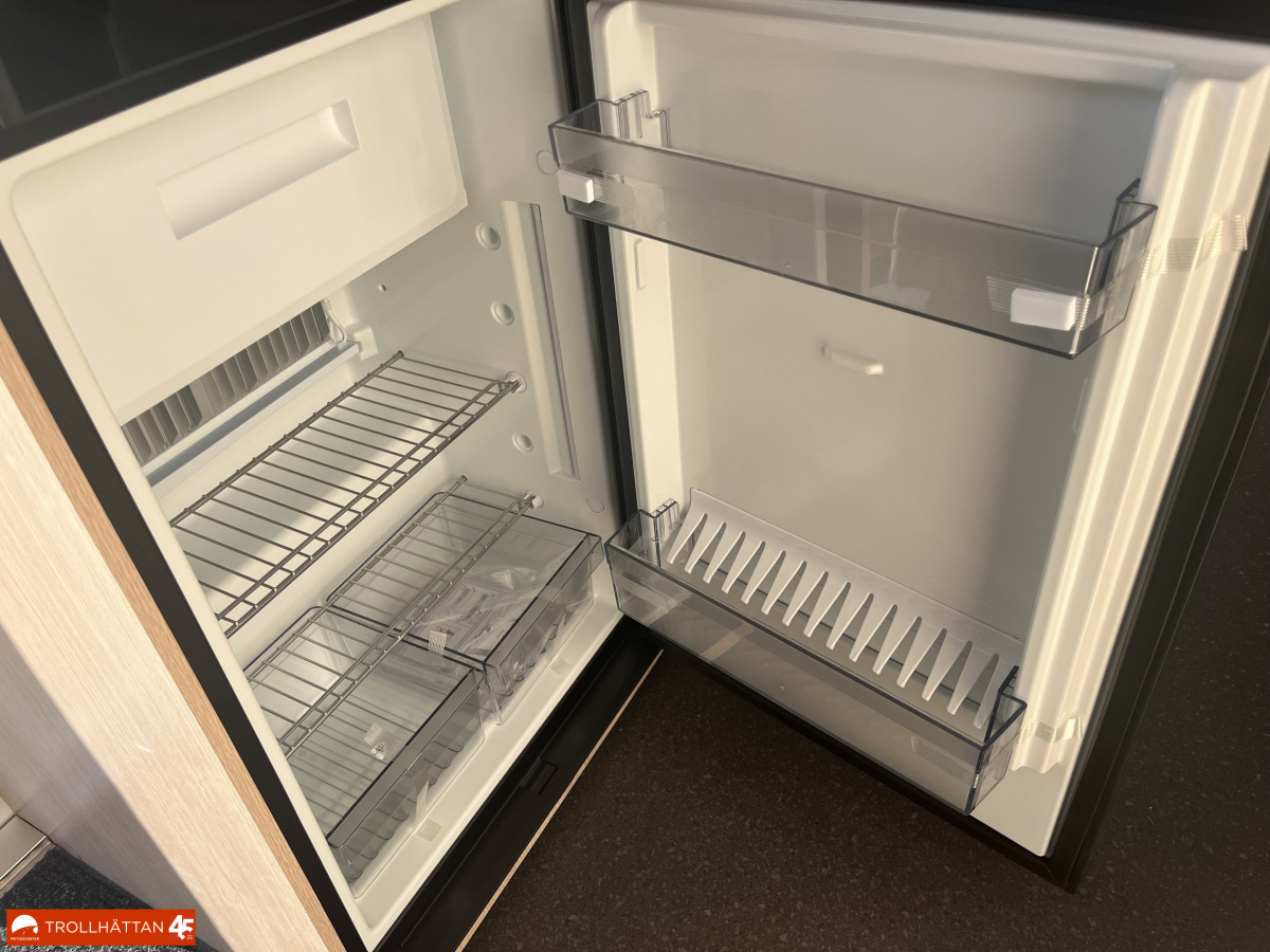 Adria Aviva 422 PY, bild 18 av 30