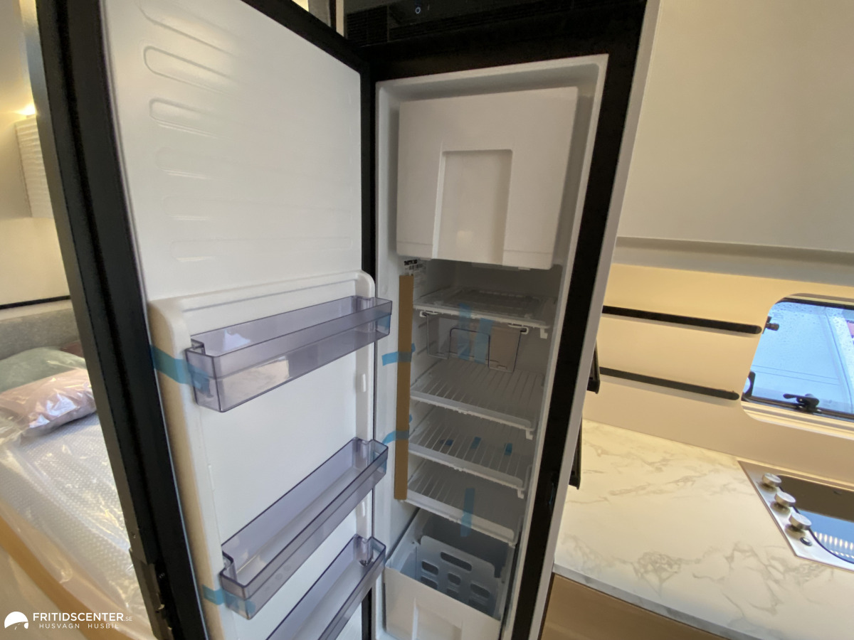 Adria ADORA 663 UT, bild 12 av 29