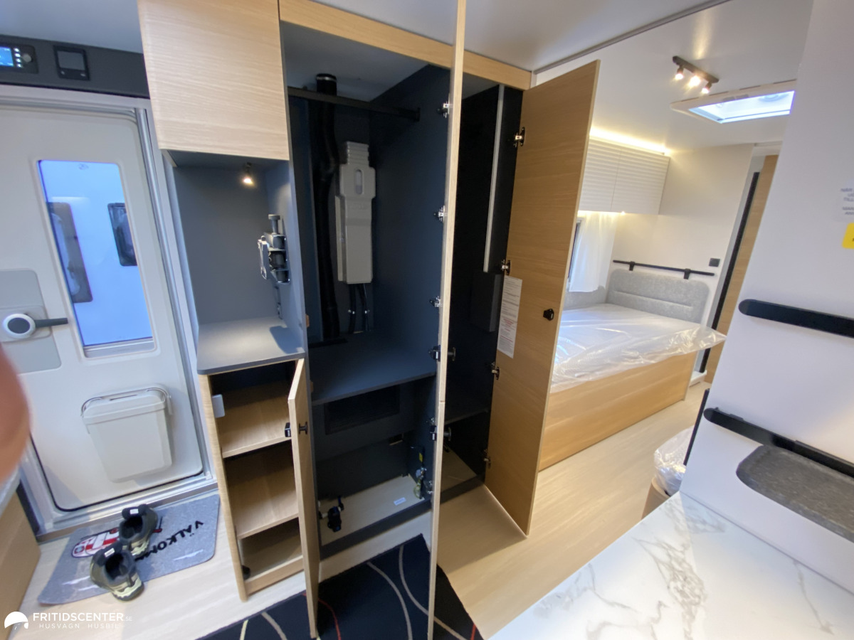 Adria ADORA 663 UT, bild 13 av 29