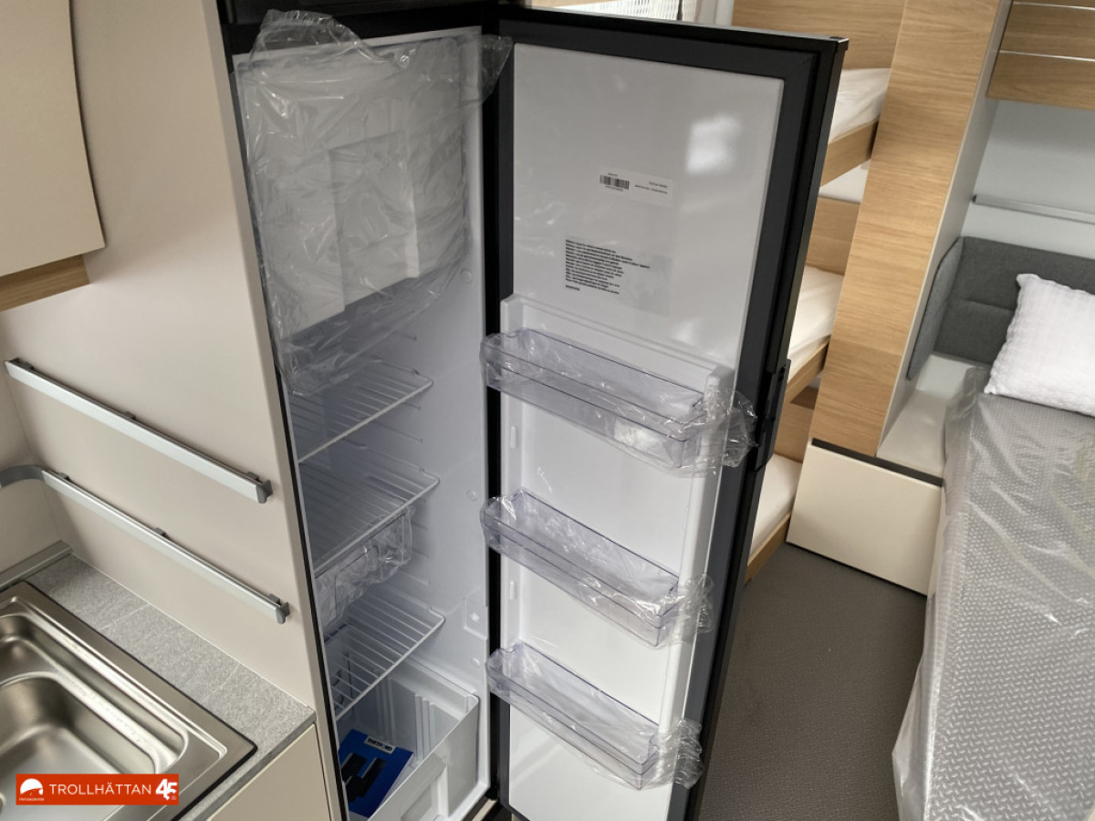 Adria Adora 593 UK *Barnkammare* HÖSTKAMPANJ *, bild 13 av 18