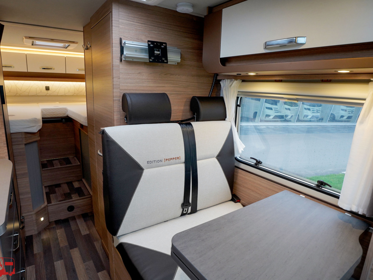 Weinsberg CaraCompact EDITION [PEPPER] 600 MEG KAMPANJ, bild 8 av 39