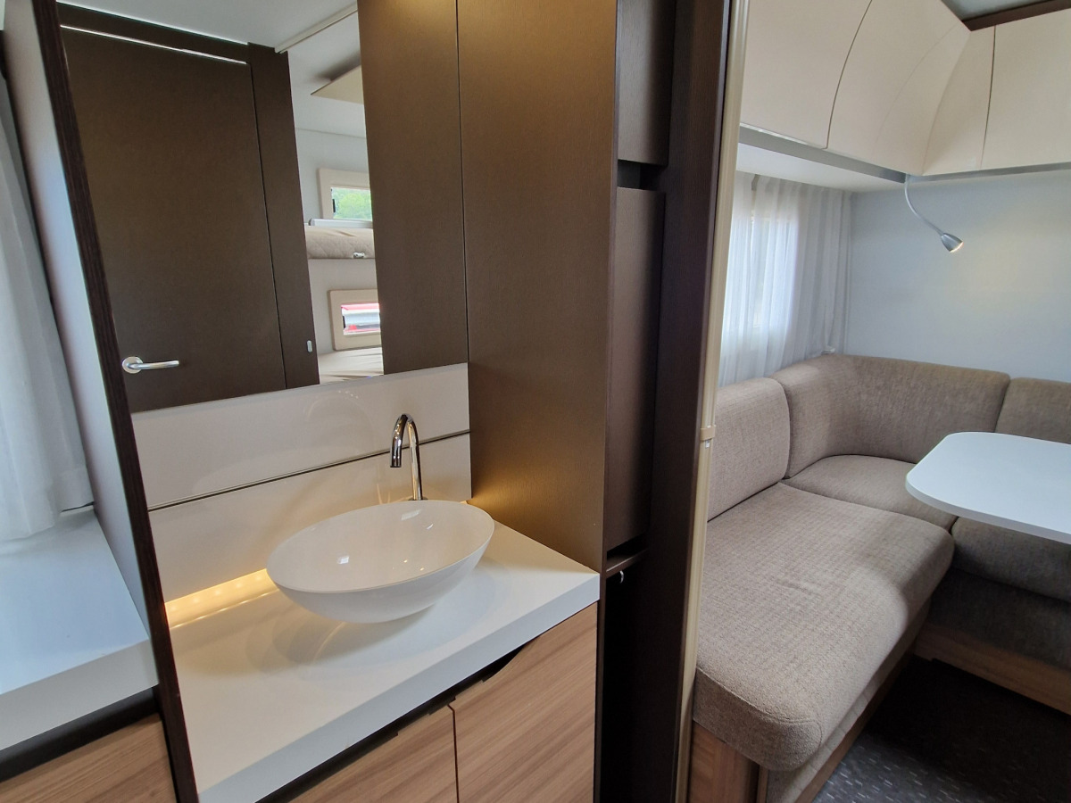 Adria ALPINA 763 UK / AC / Mover, bild 6 av 9