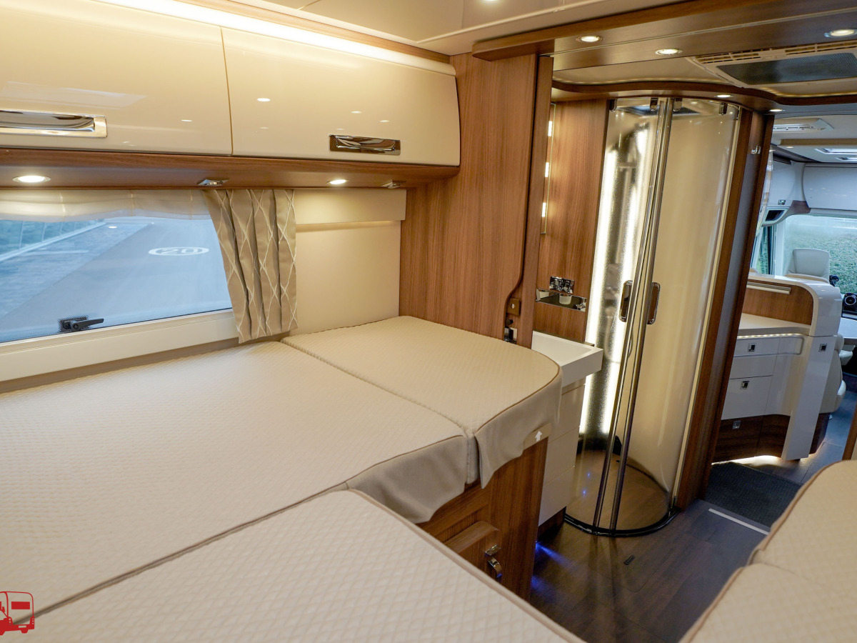 Carthago chic e-line I 61 XL LE Mercedes, bild 35 av 44
