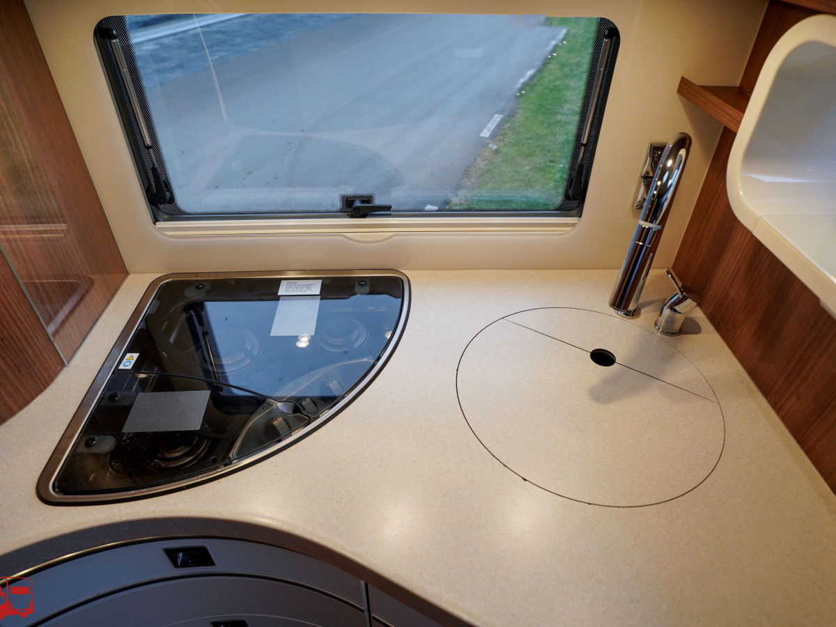 Carthago chic e-line I 61 XL LE Mercedes, bild 12 av 44