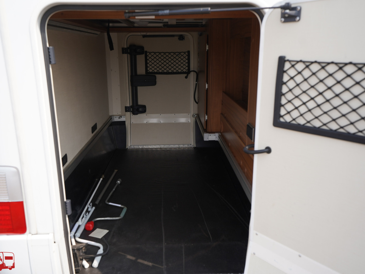 Hymer MLI 630 Queenbädd Mercedes Automat KAMPANJ, bild 4 av 41