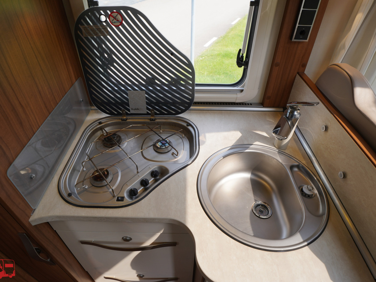 Hymer MLI 630 Queenbädd Mercedes Automat KAMPANJ, bild 12 av 41