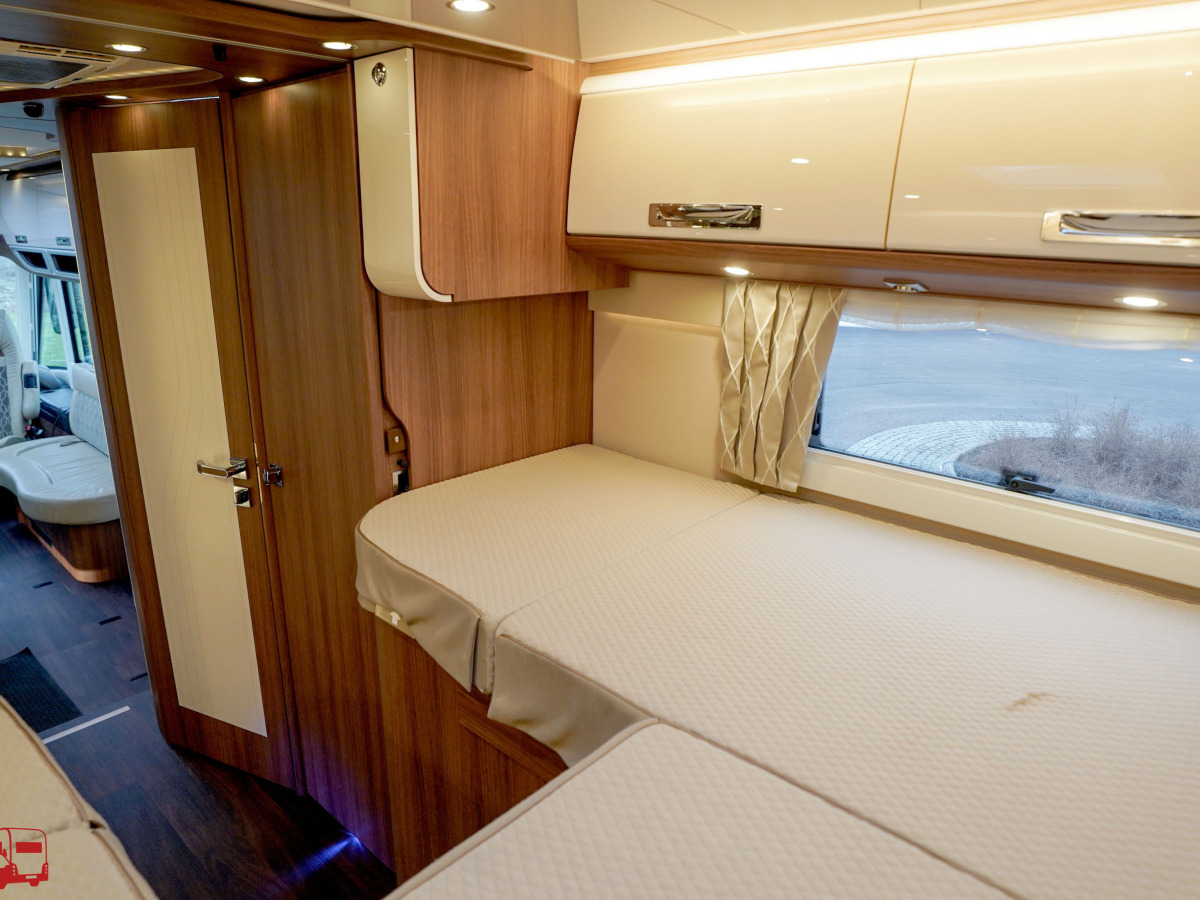 Carthago chic e-line I 61 XL LE Mercedes, bild 36 av 44