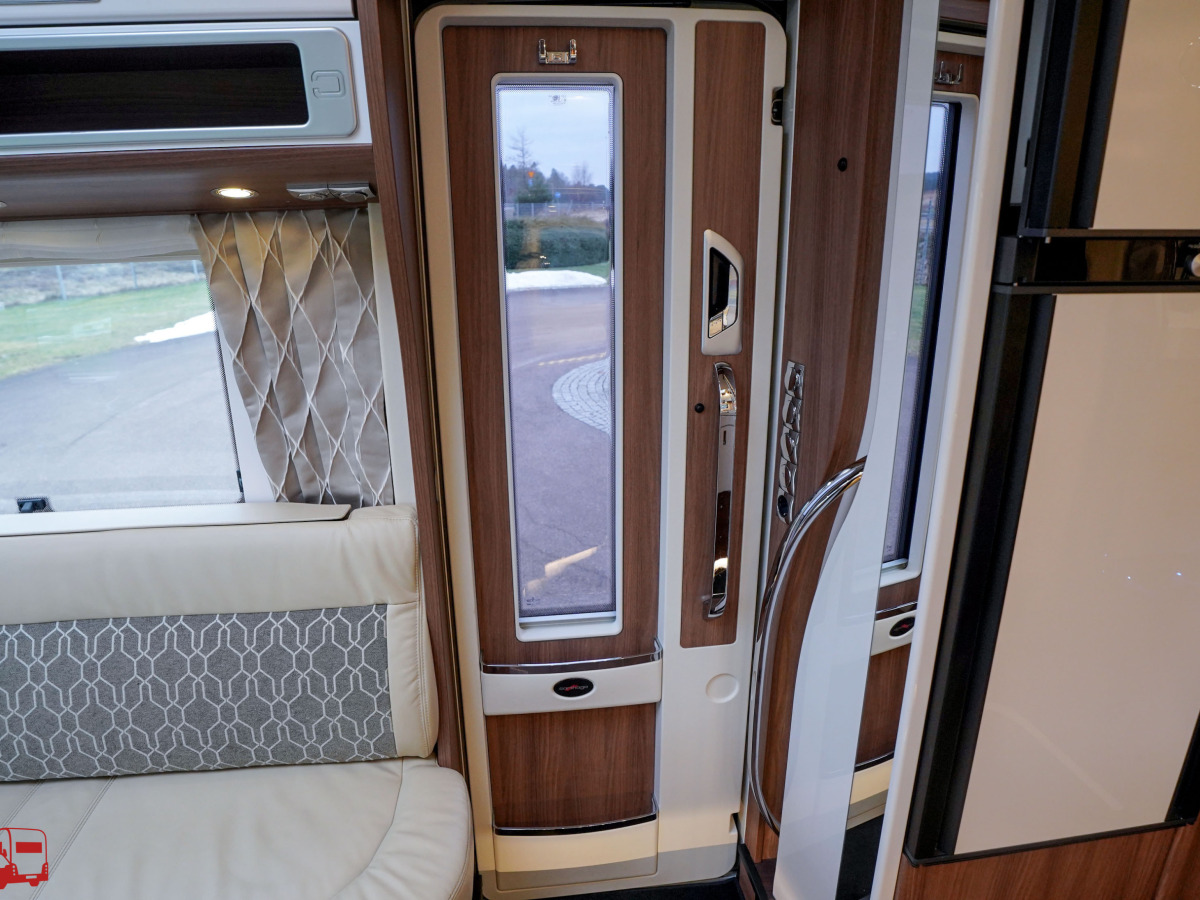Carthago chic e-line I 61 XL LE Mercedes, bild 40 av 44